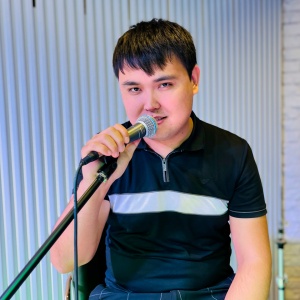 Песня Акжол Саконов – Биз екеумиз (cover)