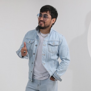 Песня Дарын Болатхан – Каракат коздер-ай