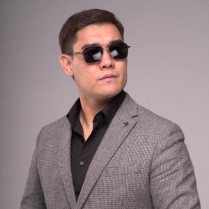 Песня Есбол Шанбай – Qustarym