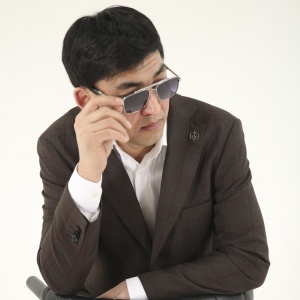 Песня Сырым Сарсеков – Кейипкери сезимнин