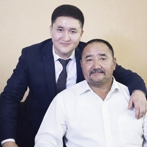 Песня Нурхат Жунисов – Аке