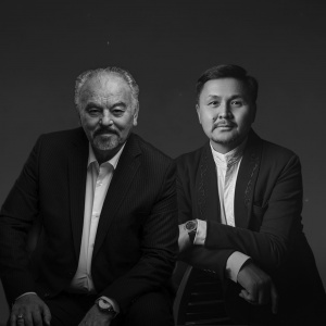 Песня Тунгышбай Жаманкулов & Досымжан Танатаров – Онер адамы