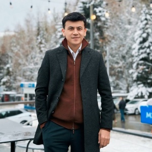 Песня Айбек Калыбаев – Алматы кешинде