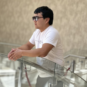 Песня Рахымжан Оразалиев – Курстастар