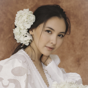 Песня Aidana Medenova – Сен ушин жаралгандаймын (cover)